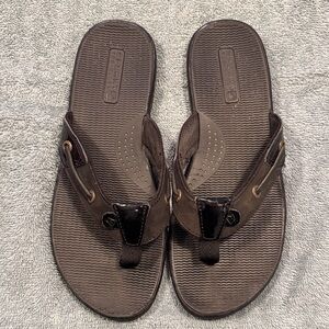 Sperry Women’s Dark Brown Leather Toe-Post Sandals